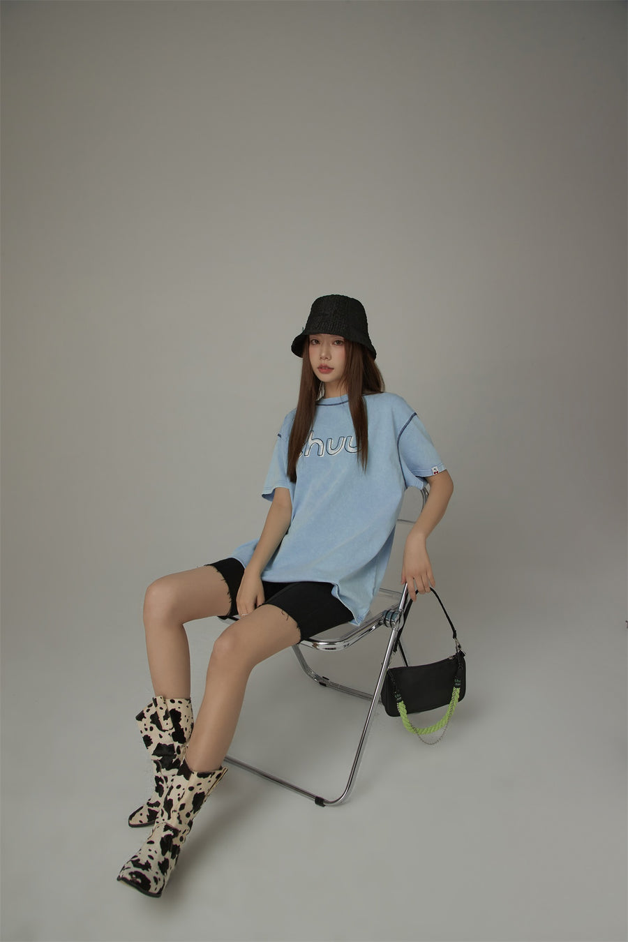 CHUU Chuu Embroidered Loose-Fit T-Shirt