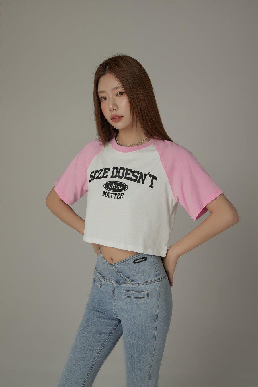 CHUU Size Doesnt Matter Raglan Cropped T-Shirt