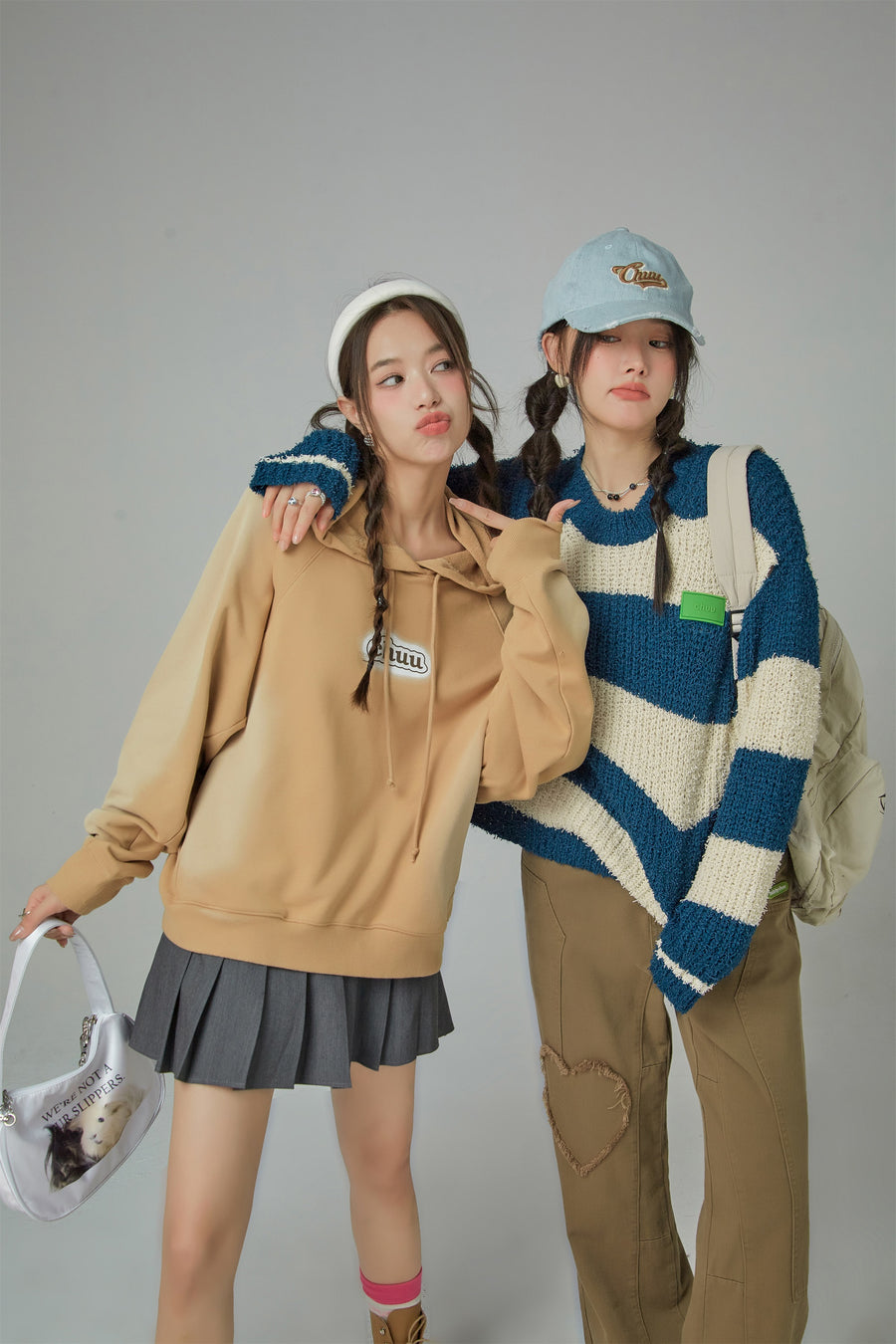 CHUU Airbrush Gradient Oversized Hoodie