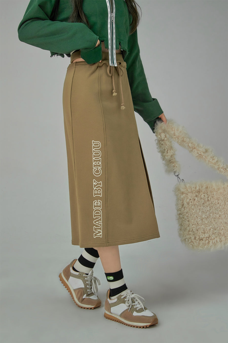 CHUU Front Slit Sport Midi Skirt