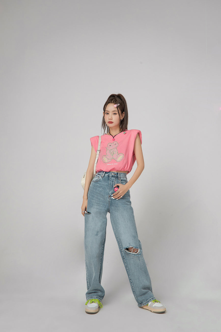 CHUU Happy Frog Shoulder Pad T-Shirt