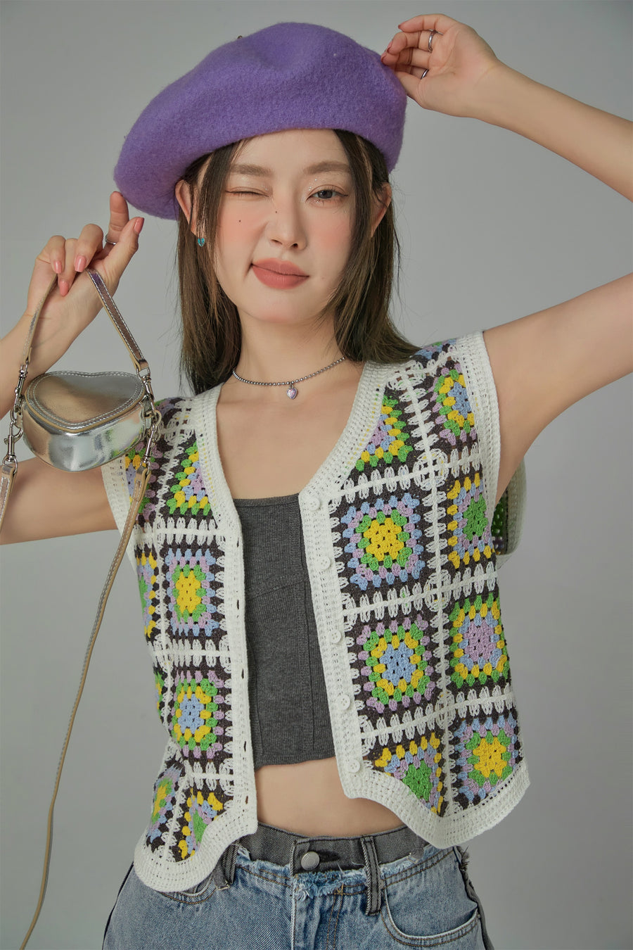 CHUU Square Pattern Crochet Vest