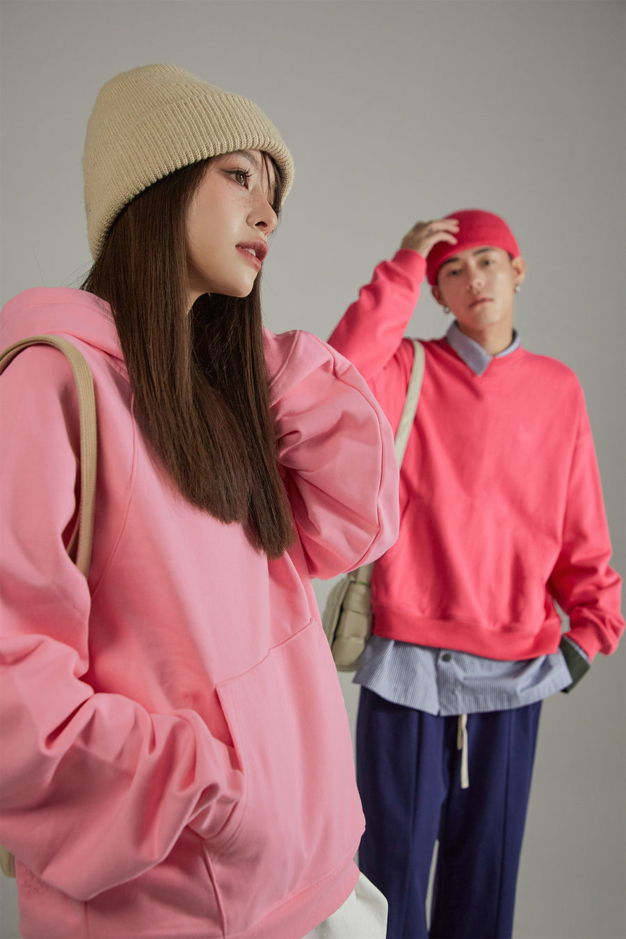 CHUU Noe Raglan Hoodie