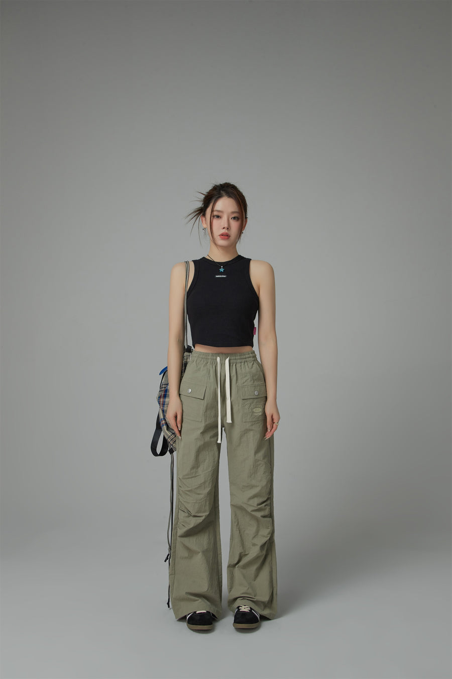 CHUU Color Slim Sleeveless Crop Top