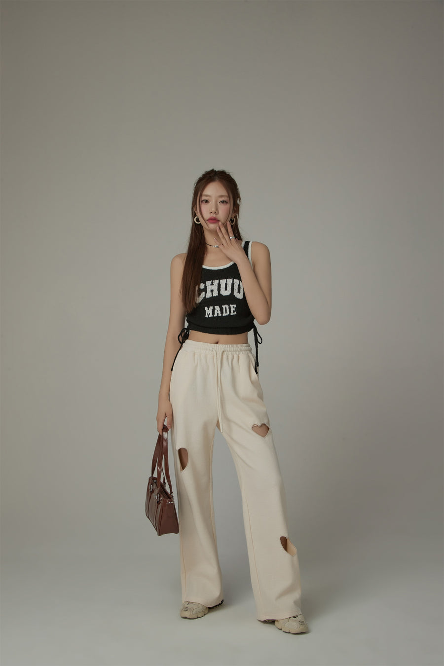 CHUU Heart Jogger Pants