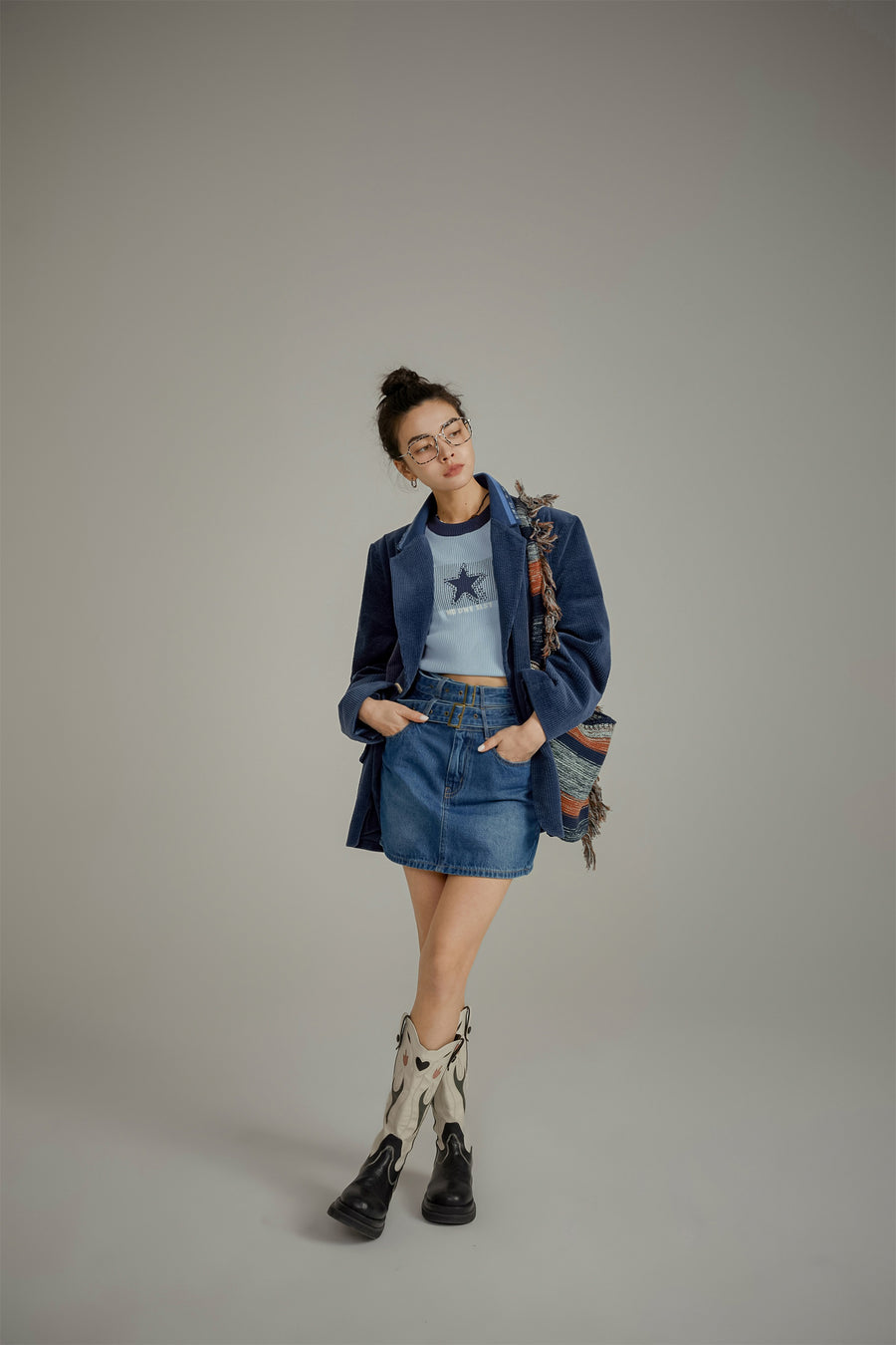 CHUU Double Belted Mini Denim Skirt