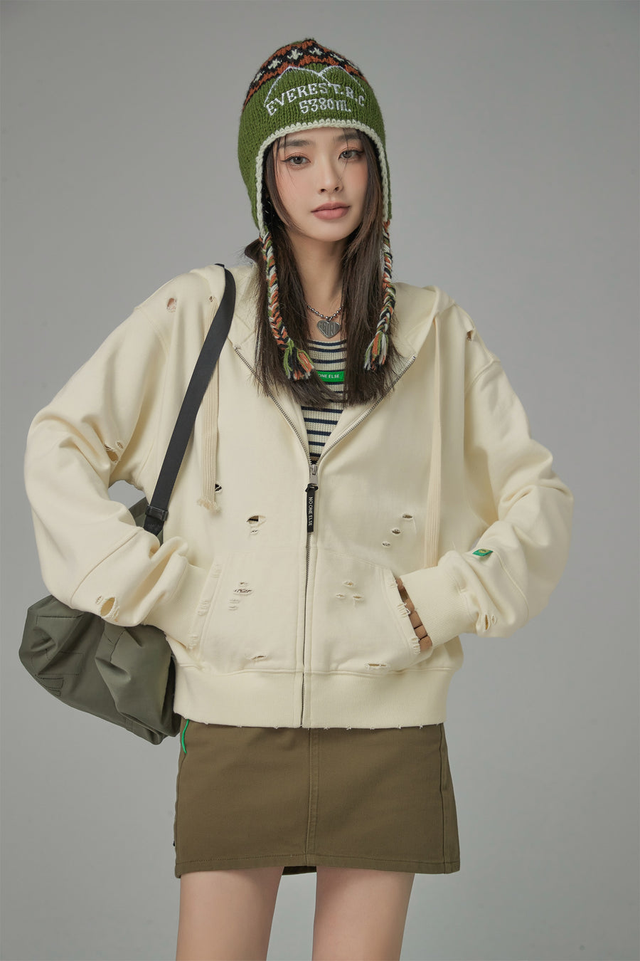 CHUU Many Things Are Possible Hood Zip-Up