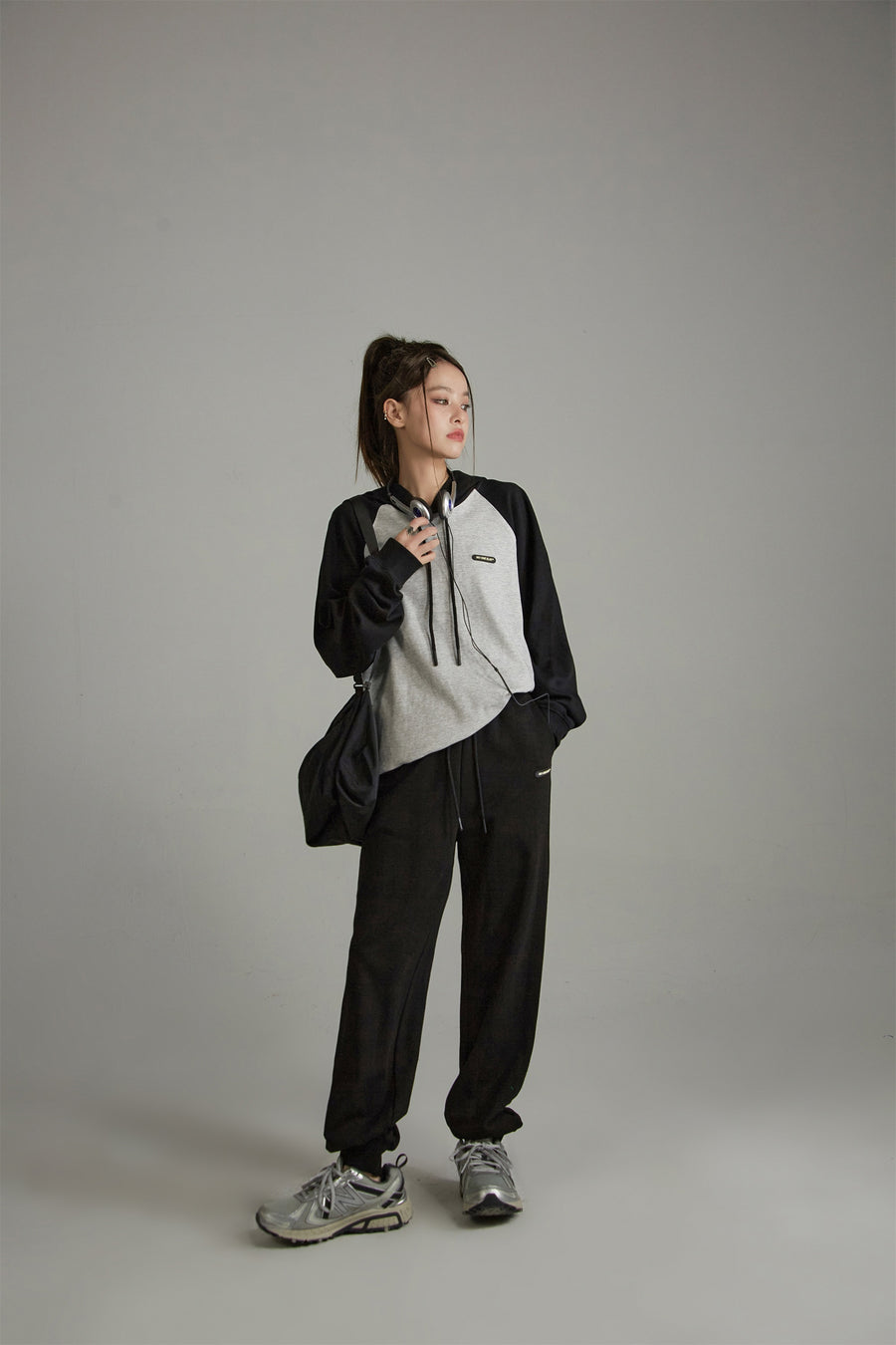 CHUU High Waist Loose Fit Jogger Pants