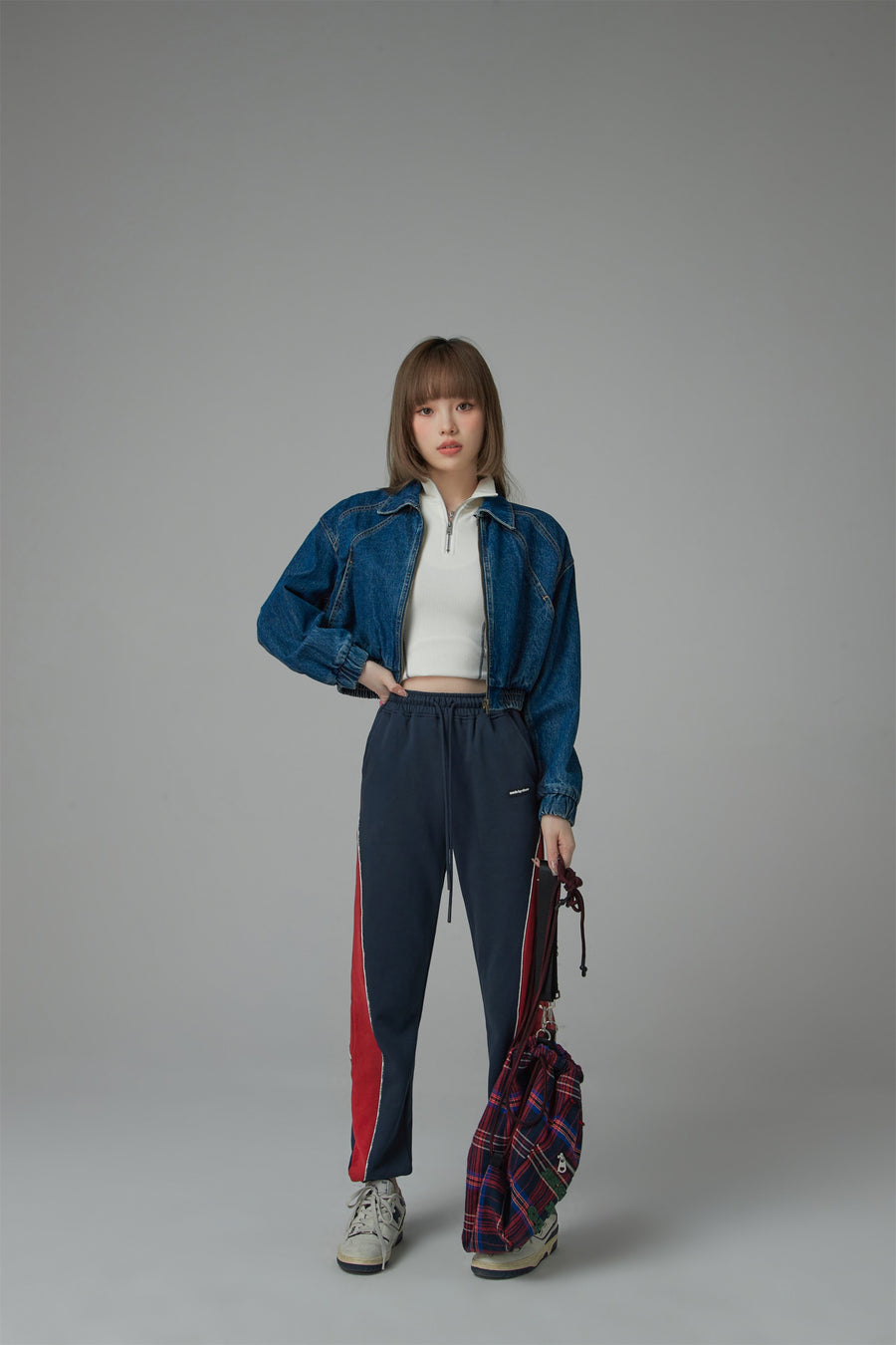 CHUU Contrast Colors Jogger Pants