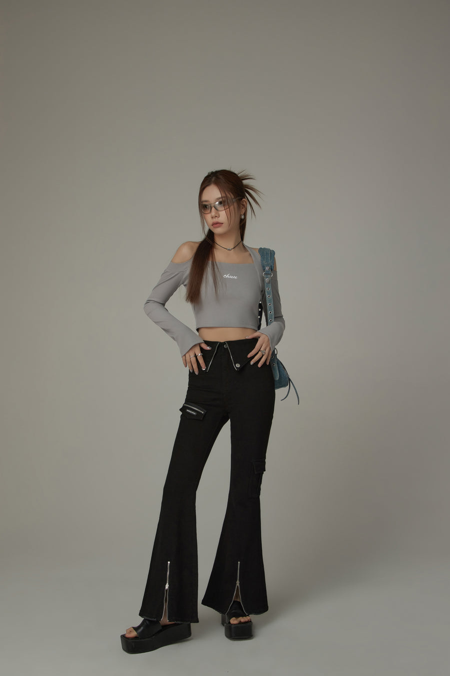 CHUU Zipper Slits Bootcut Pants