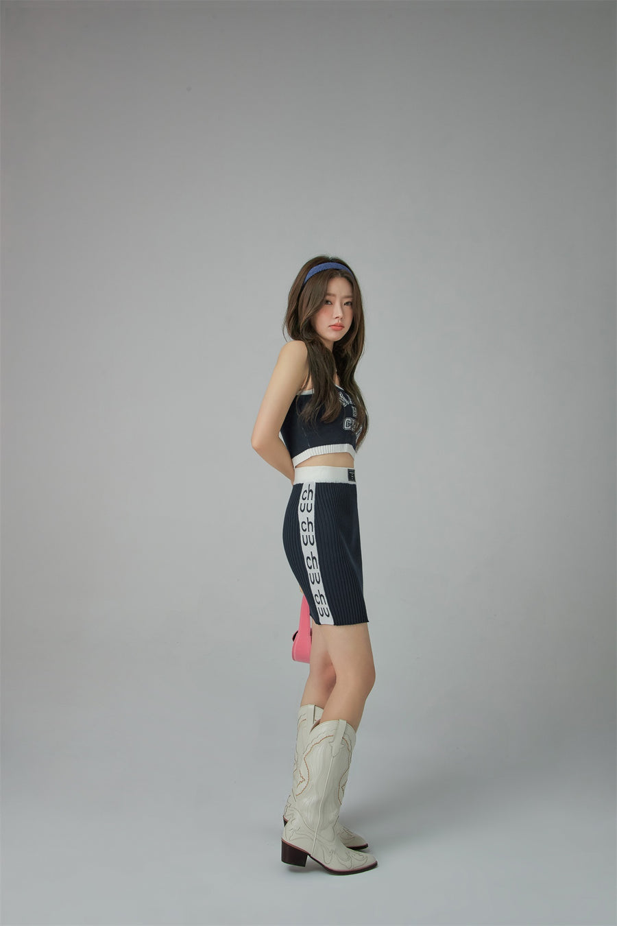 CHUU Chuu Logo Slim Knit Skirt