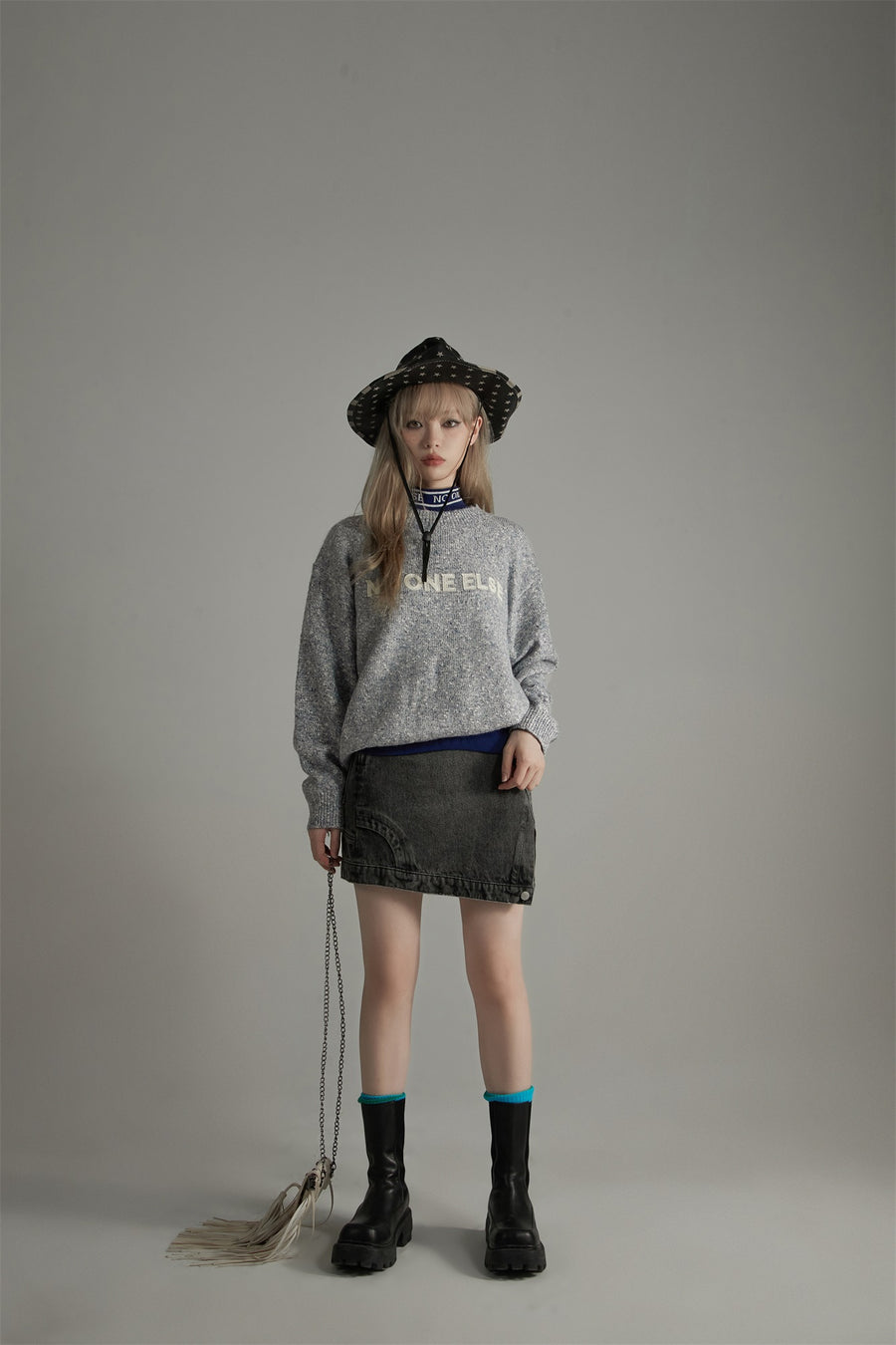 CHUU Round Loose Fit Knit Sweater