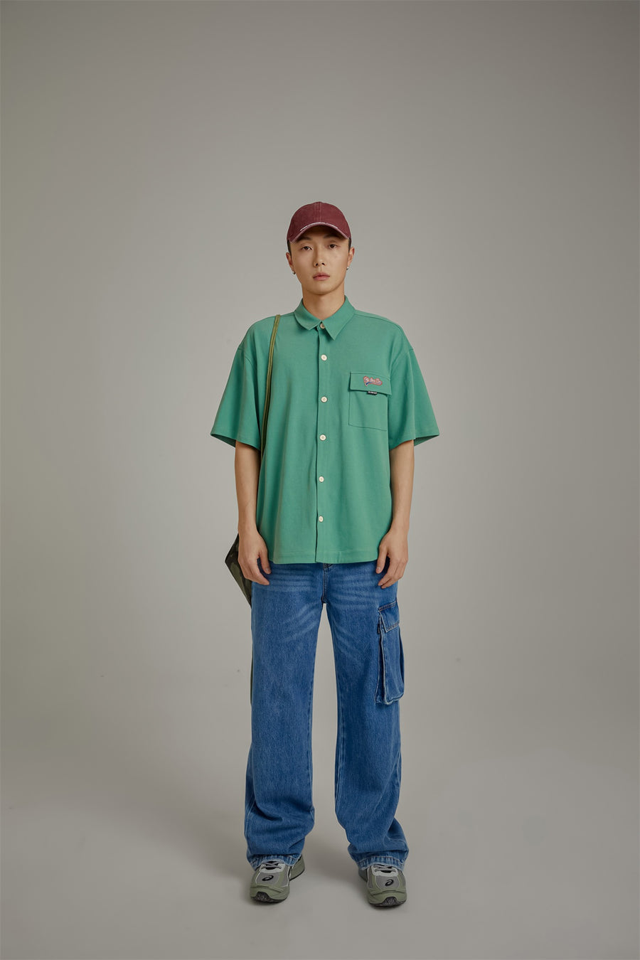 CHUU Embroidered Pocket Shirt