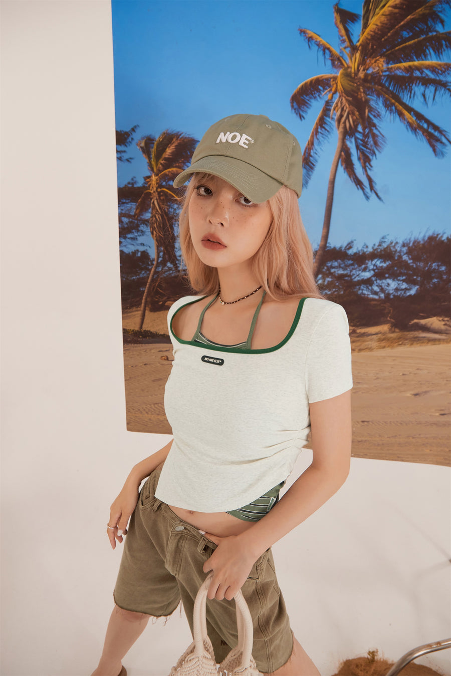 CHUU Unbalanced Side Shirring Top