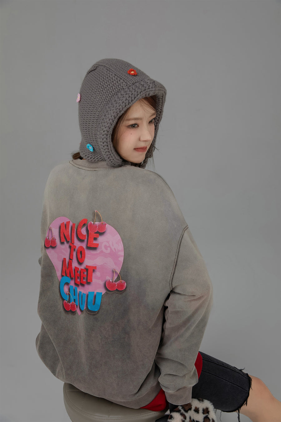 CHUU We Have Met Before Chuu Loose Fit Sweatshirt