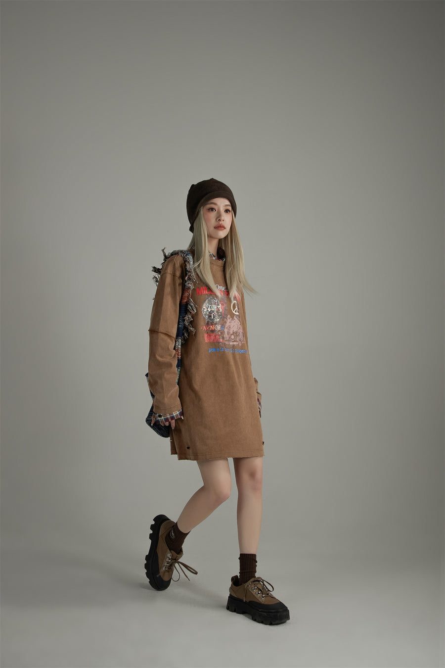 CHUU Million Hippies Sweatshirt Dress