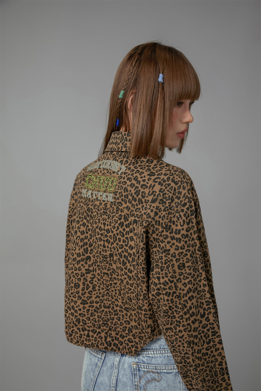 CHUU Leopard Cropped Jacket