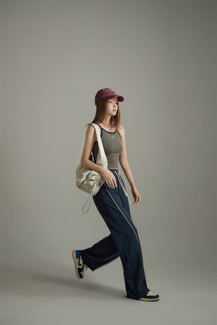 CHUU Wide-Leg Jogger Pants