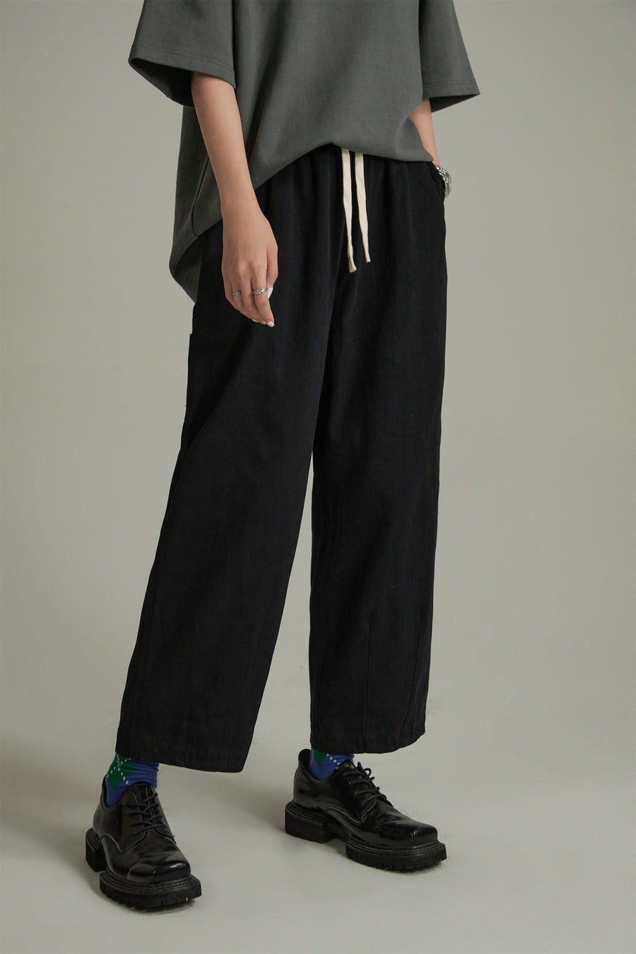 CHUU Cotton Ankle Cropped Wide Pants