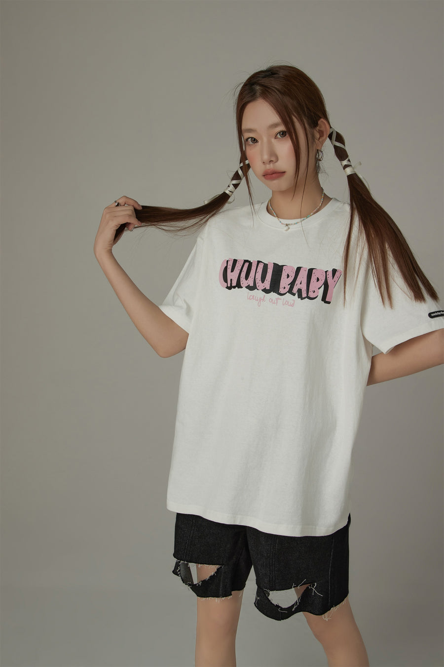 CHUU Chuu Baby Logo Cotton Loose Fit T-Shirt