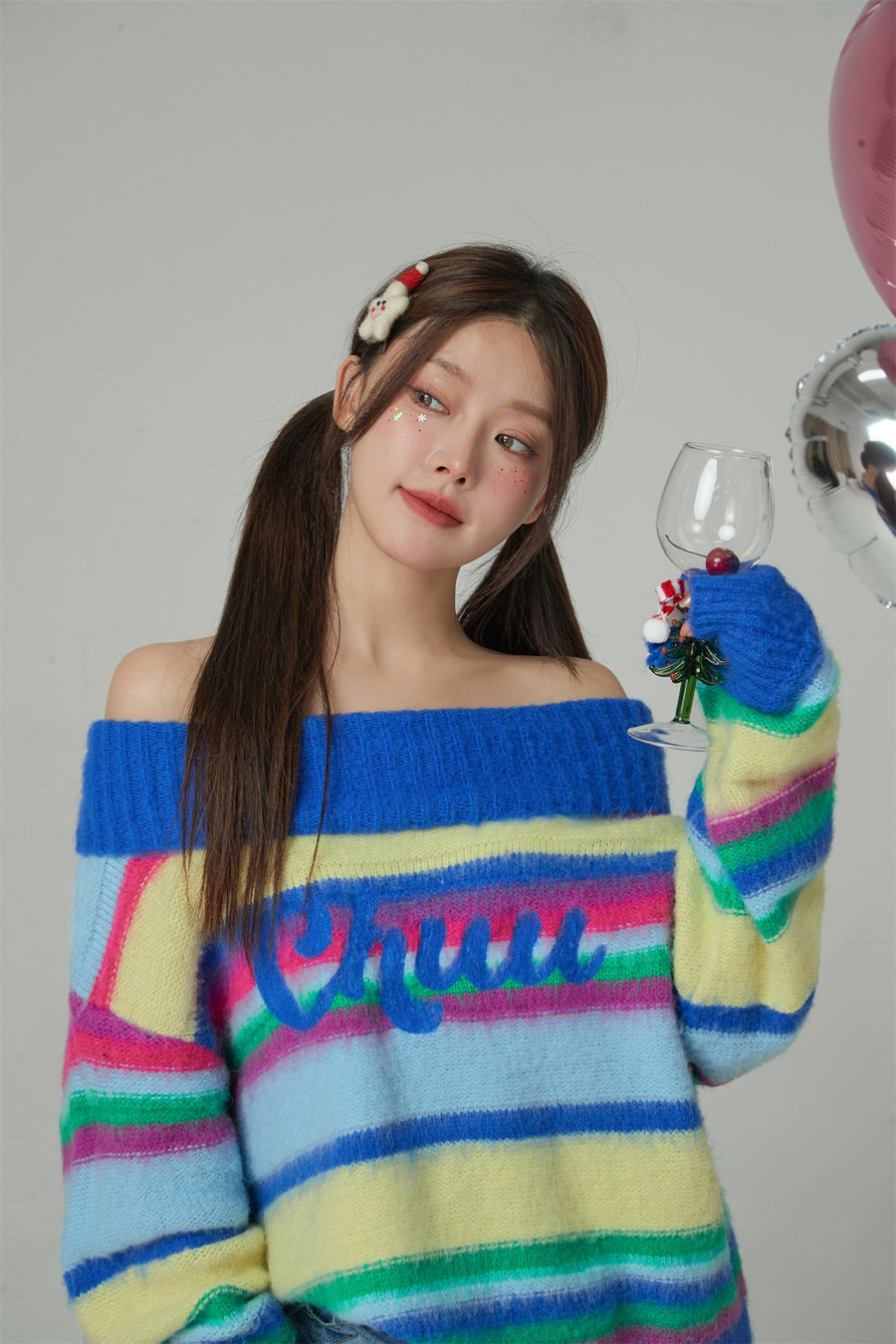 CHUU Loving You Two-Ways Stripe Knit Sweater