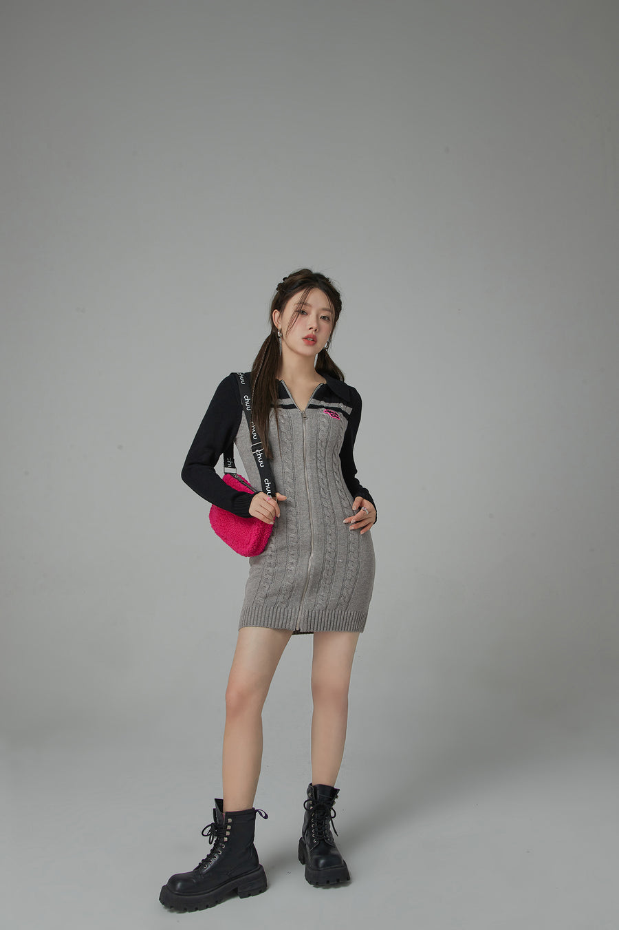 CHUU Twilight Zone Zip-Up Knit One Piece Dress