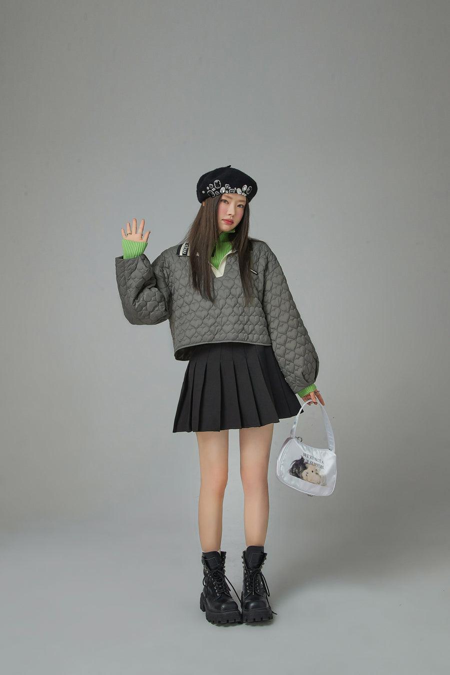 CHUU Heart Quilted V-Neck Anorak