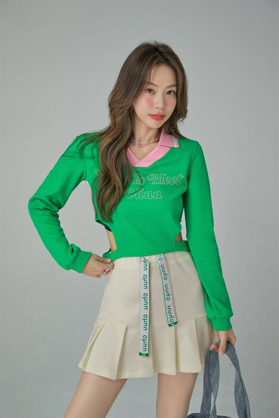 CHUU Side Note Slit Cropped T-Shirt