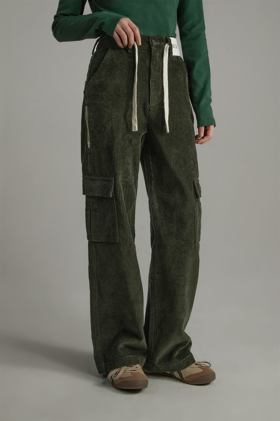 CHUU Corduroy Straight Cargo Pants