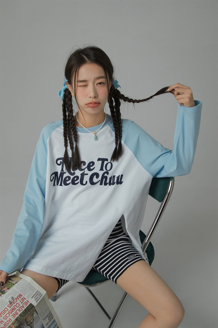 CHUU Nice To Meet Chuu Contrast Raglan T-Shirt