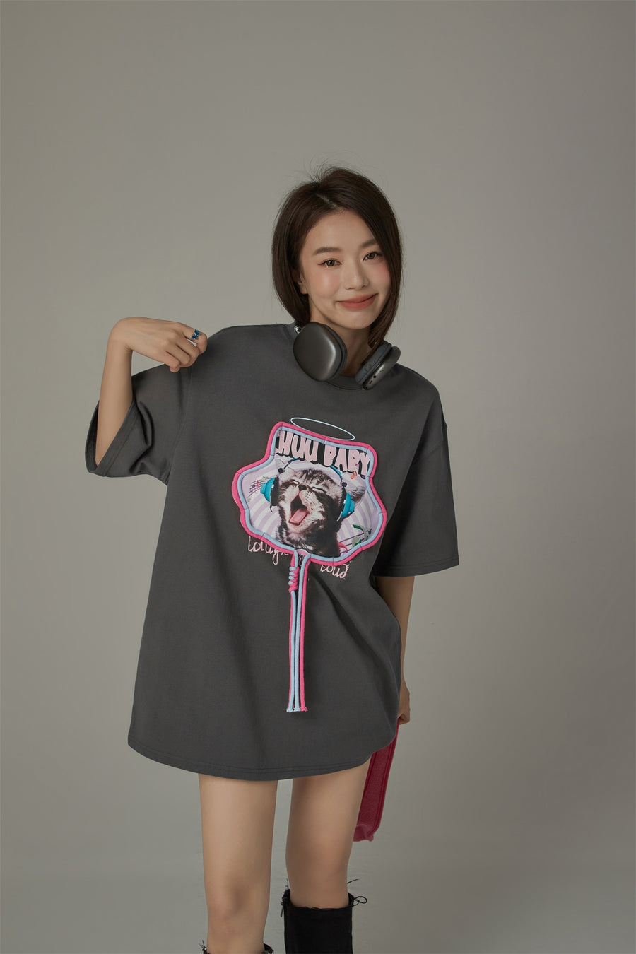 CHUU Music Cat Loose Fit T-Shirt