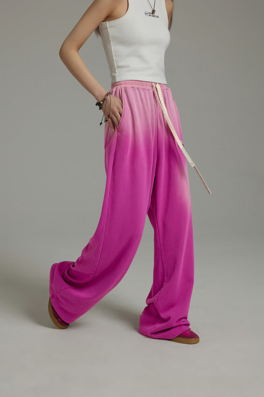 CHUU Vintage Gradient Wide Jogger Pants