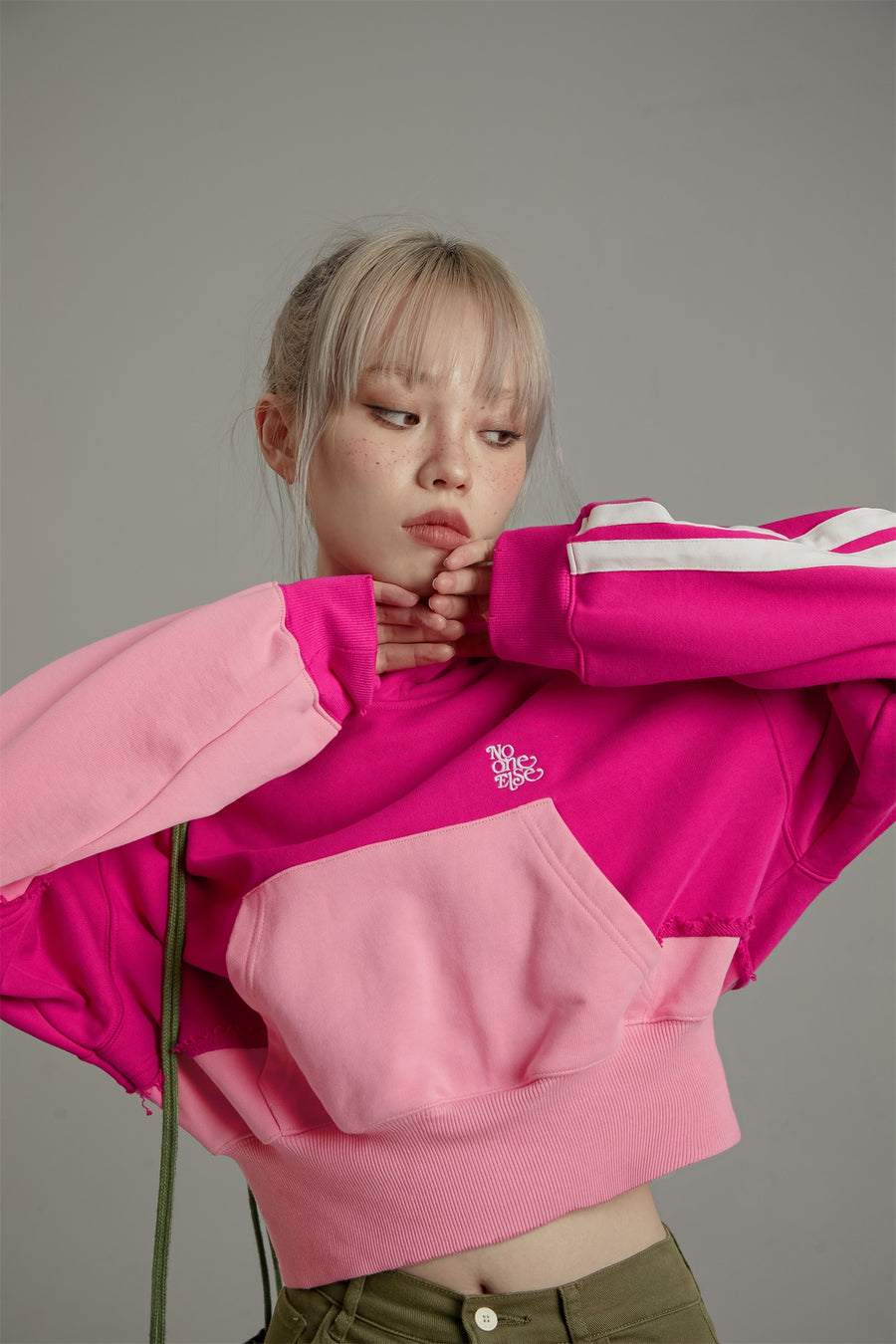 CHUU Button Color Overfit Hoodie