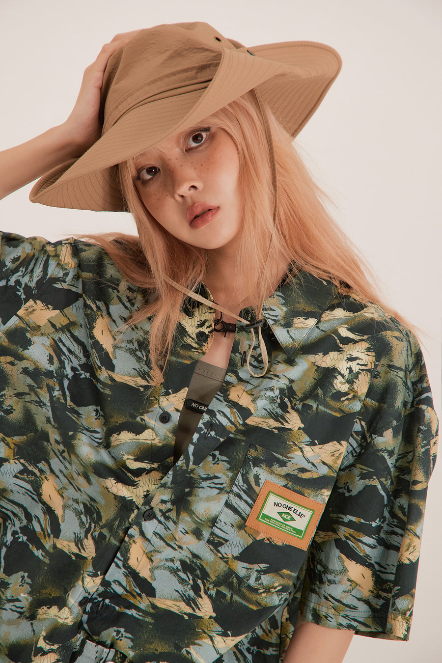 CHUU Camouflage Loosefit Short-Sleeved T-Shirt