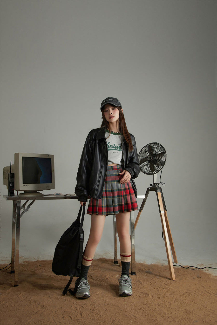 CHUU Check Pleated Skirt