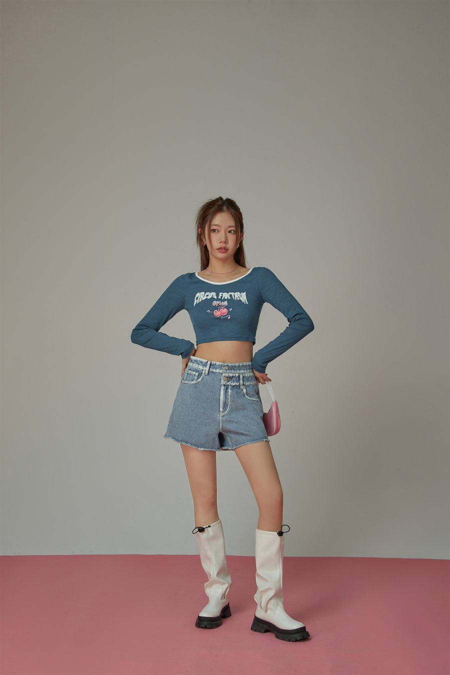 CHUU Washed Half Denim Shorts