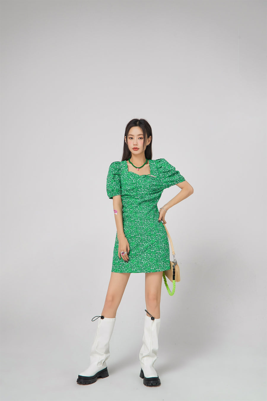 CHUU Puff Sleeve Flower Dress