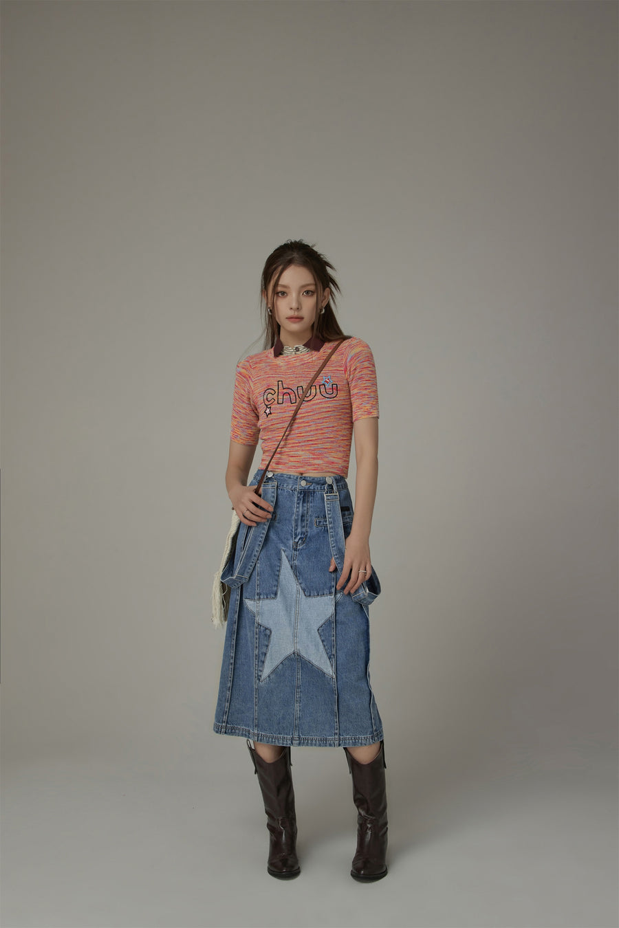 CHUU Embroidered Chuu Star Cropped Knit Top