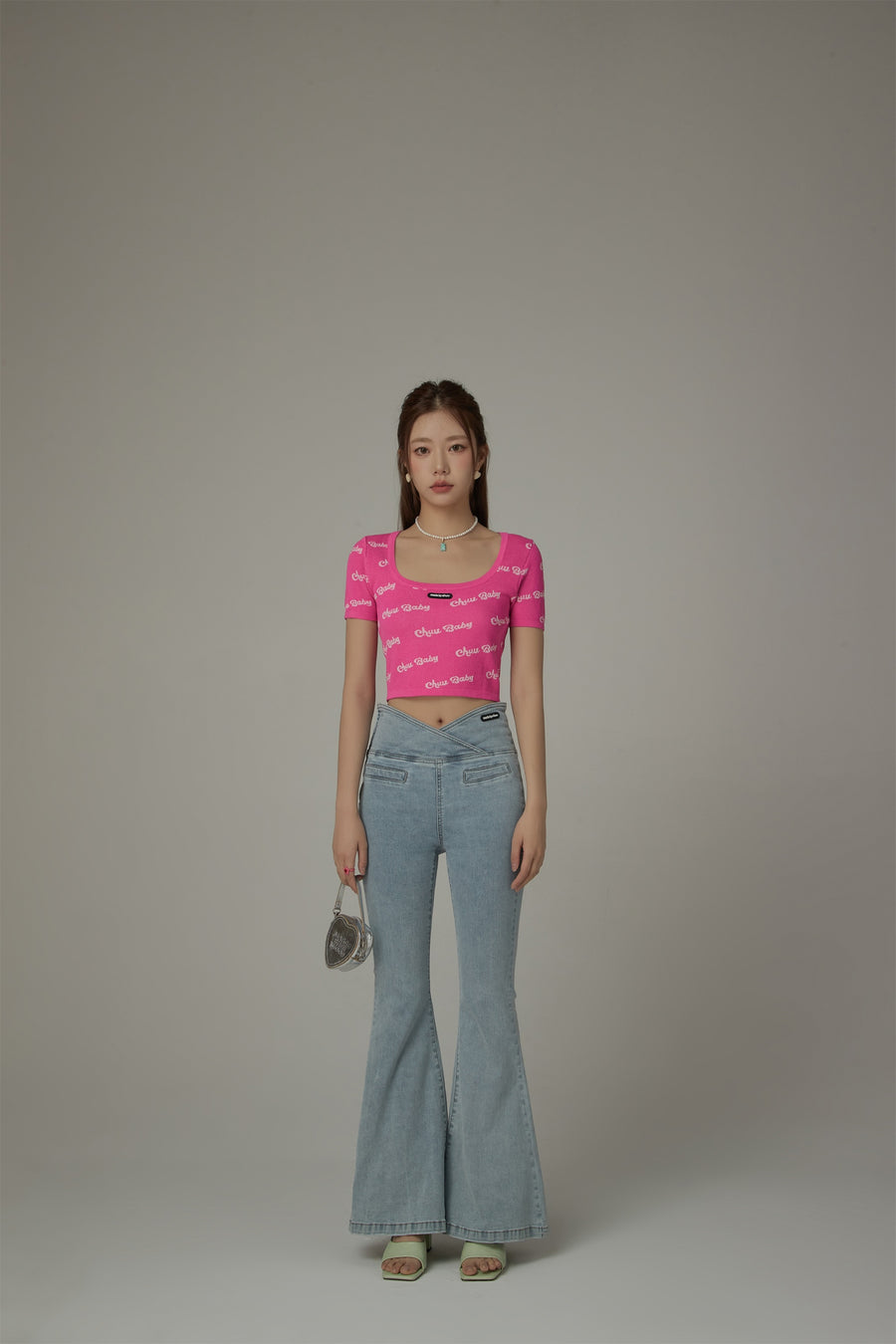 CHUU Chuu Baby Cropped Knit Top