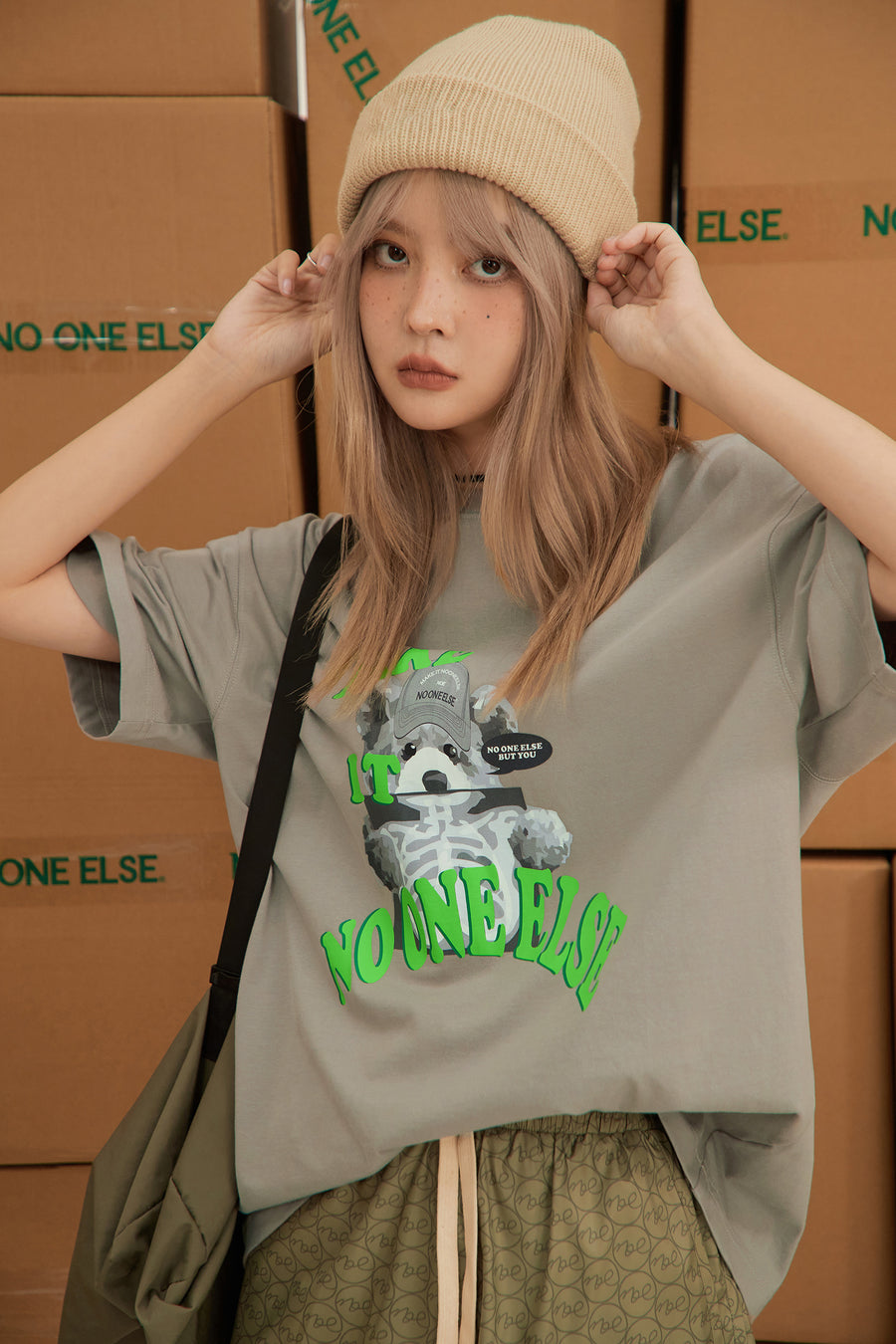 CHUU Teddy Bear Under Xray T-Shirt