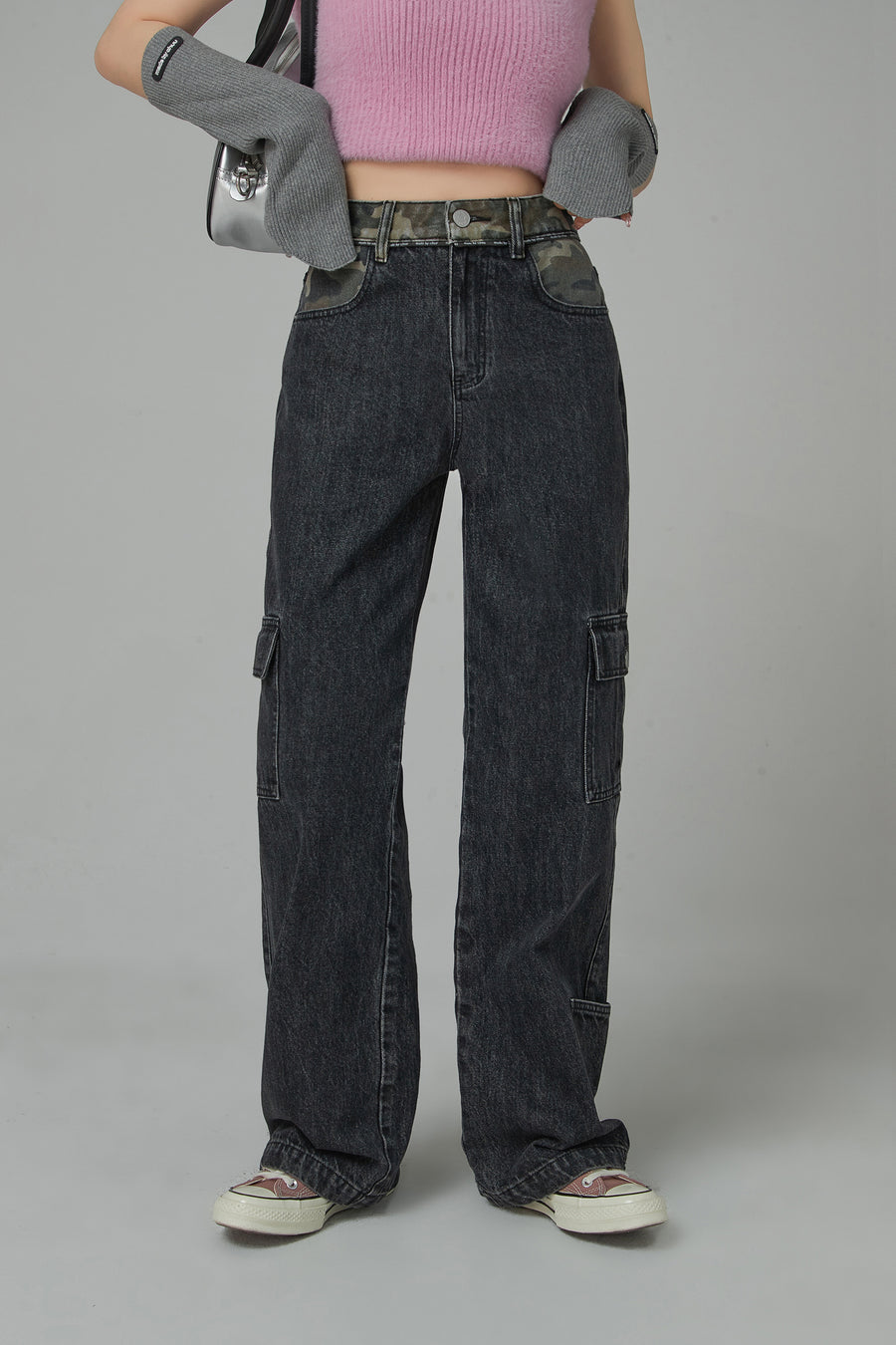 CHUU Winter Roadtrip Cargo String Straight Denim Jeans