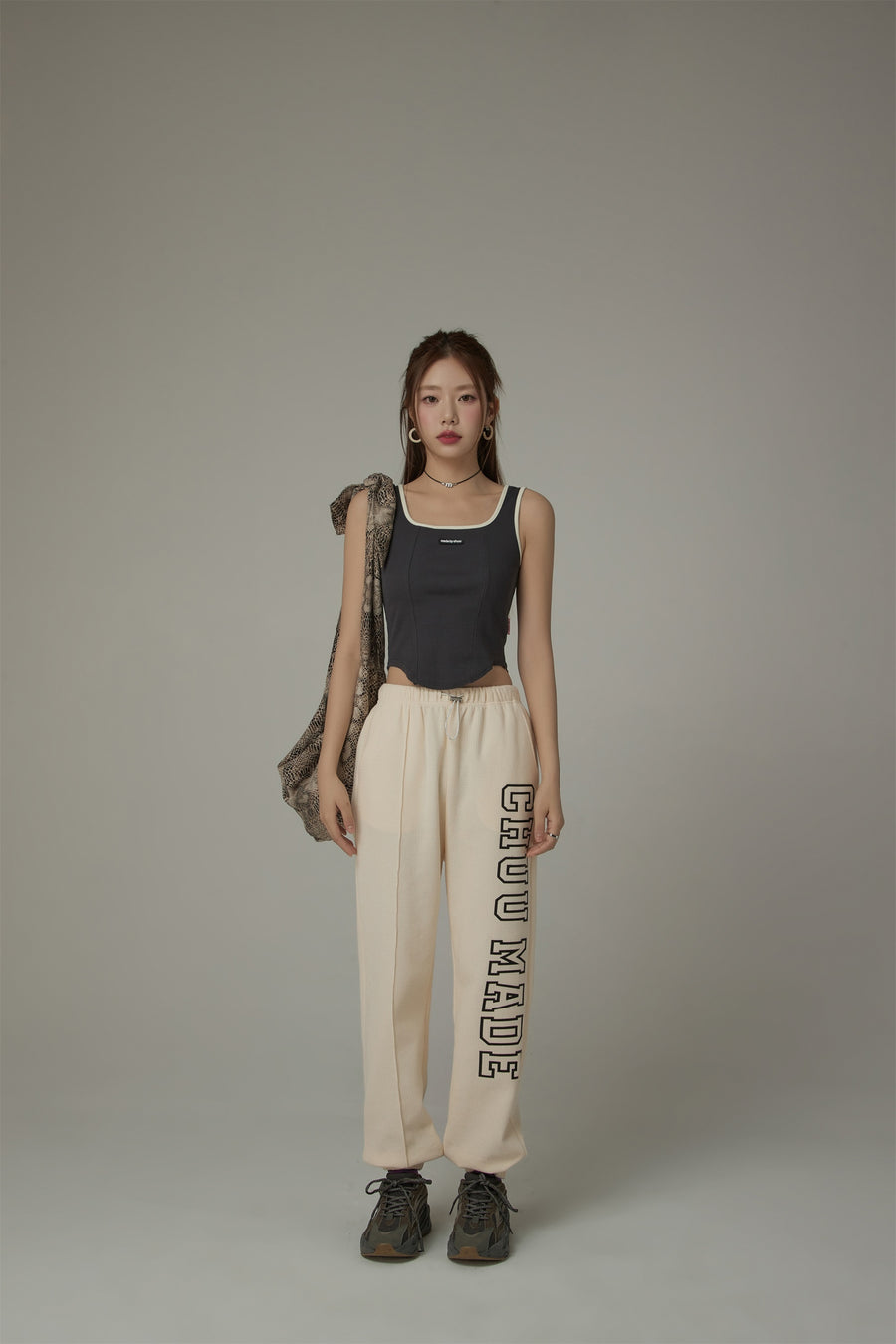 CHUU Chuu Made Logo Jogger Pants