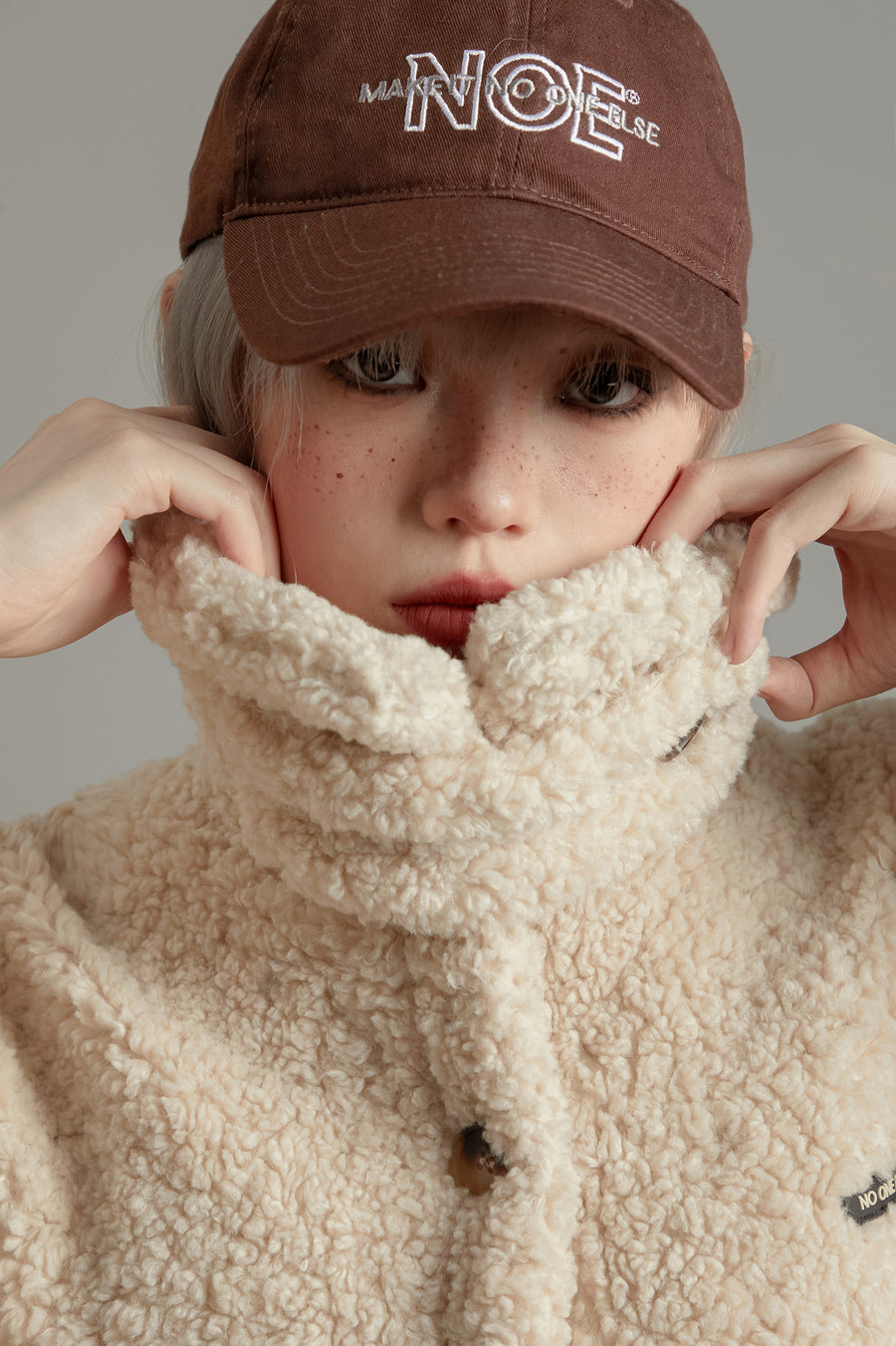 CHUU Noe Simple Embroidery Denim Hat