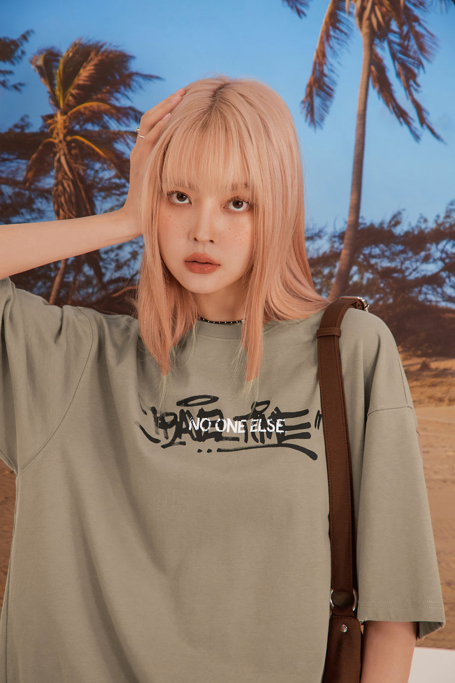 CHUU Flower Overfit T-Shirt