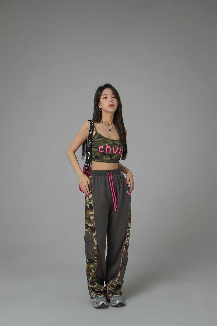 CHUU Camouflage Bands Jogger Pants