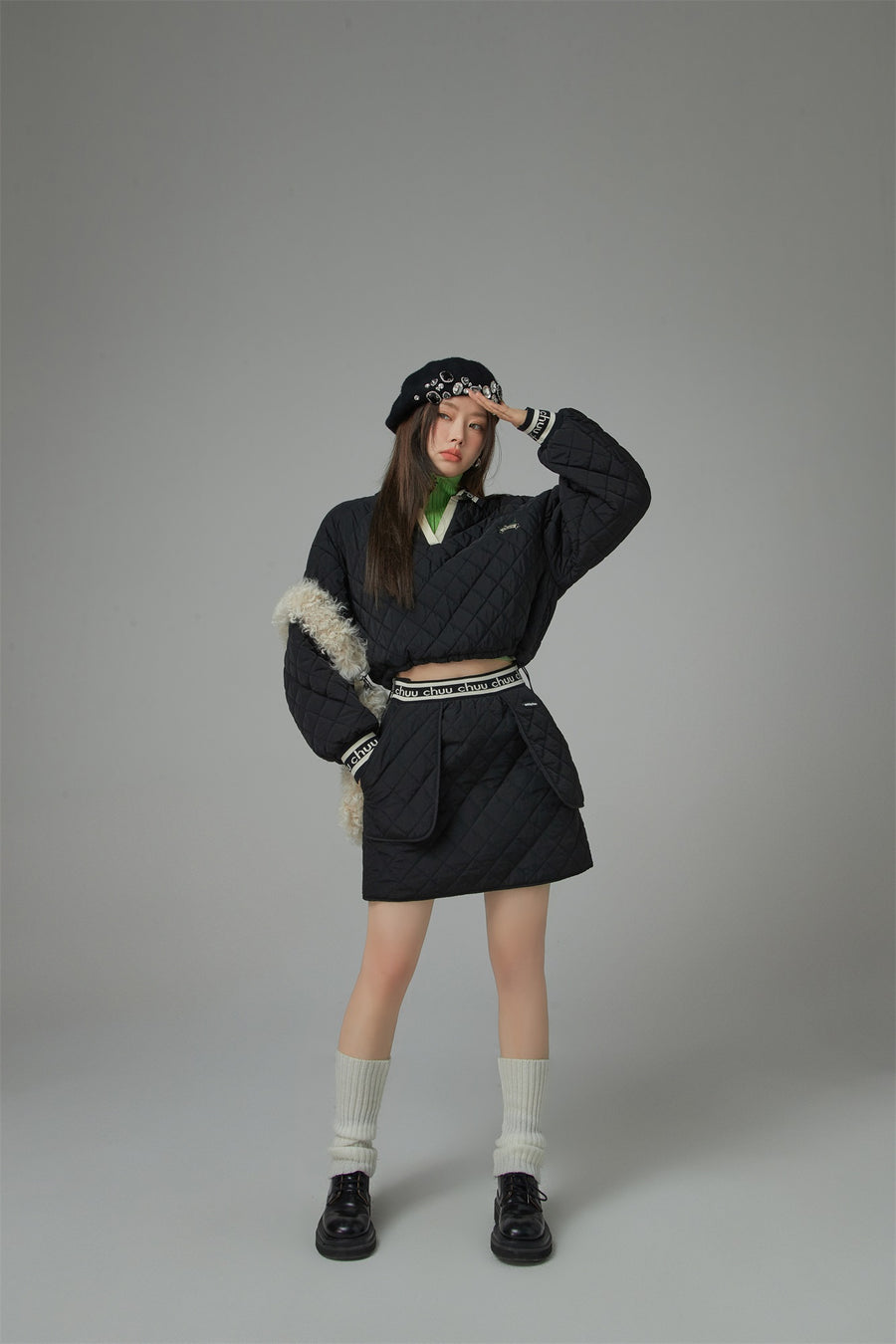 CHUU Way Too Good Quilted Mini Skirt