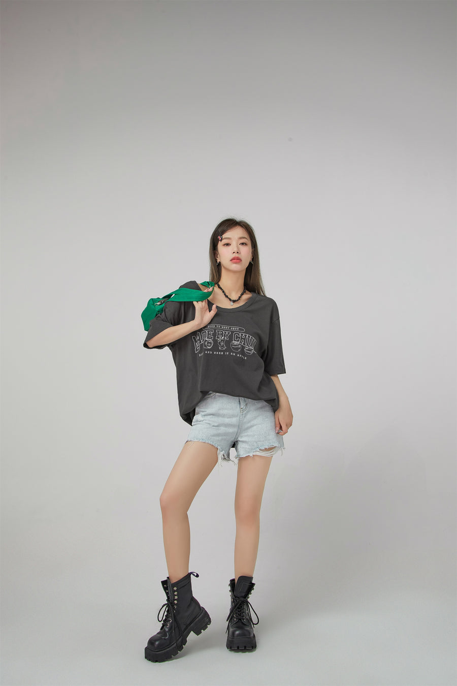 CHUU Open Back Loosefit Short-Sleeved T-Shirt