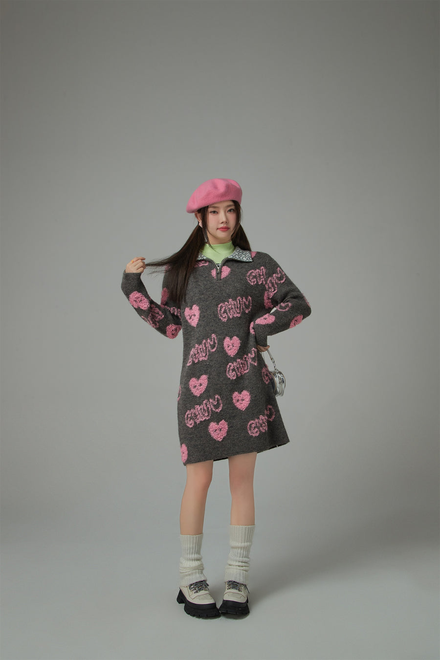 CHUU Chuu Heart Half Zip-Up Dress