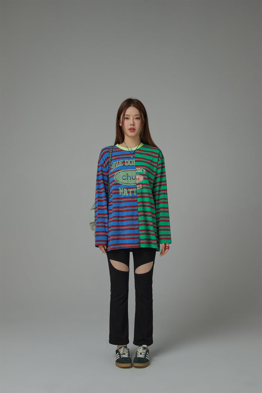 CHUU Size Doesnt Matter Color Stripe T-Shirt