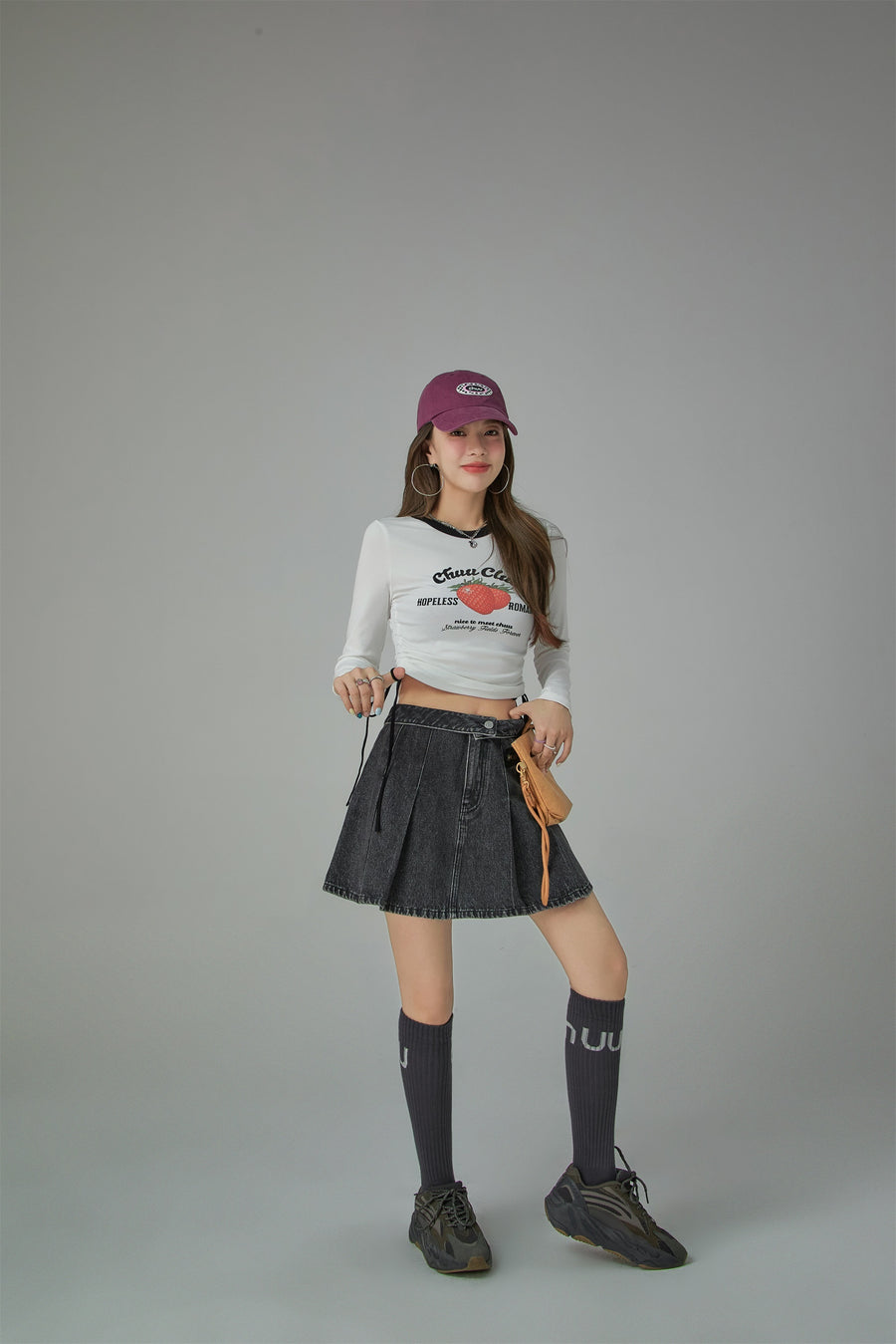 CHUU Hopeless Romantic Draw String Crop T-Shirt